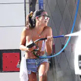 gallery/carwash-celeb-cj-franco-12.jpg