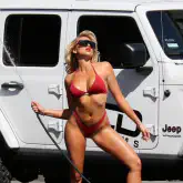 gallery/138-water-khloe-terae-32.jpg