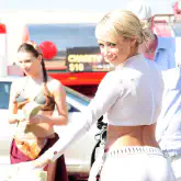 gallery/carwash-celeb-sara-underwood-10.jpg