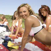 gallery/wwe-divas-corvette-06.jpg